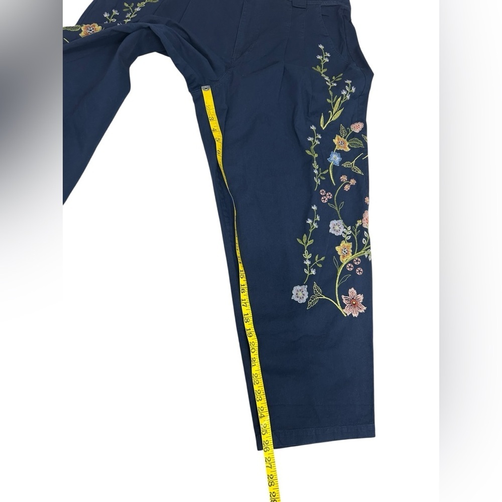 Sundance Garden Grand Pants Womens Blue Barrel Pleats Embroidered Sz 14 - Picture 8 of 13